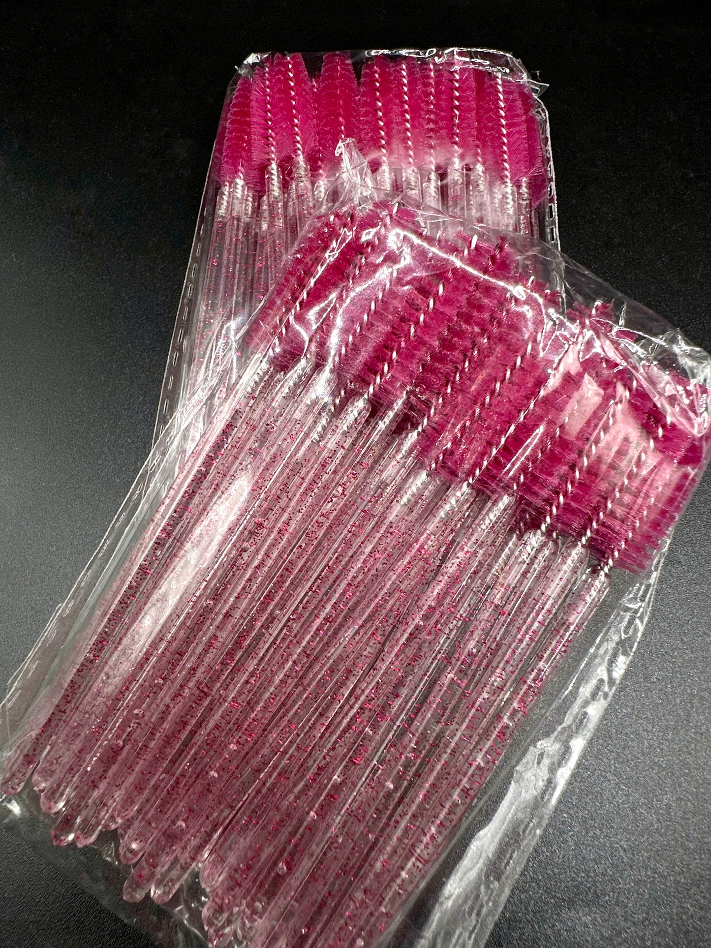 DISPOSABLE MASCARA WANDS