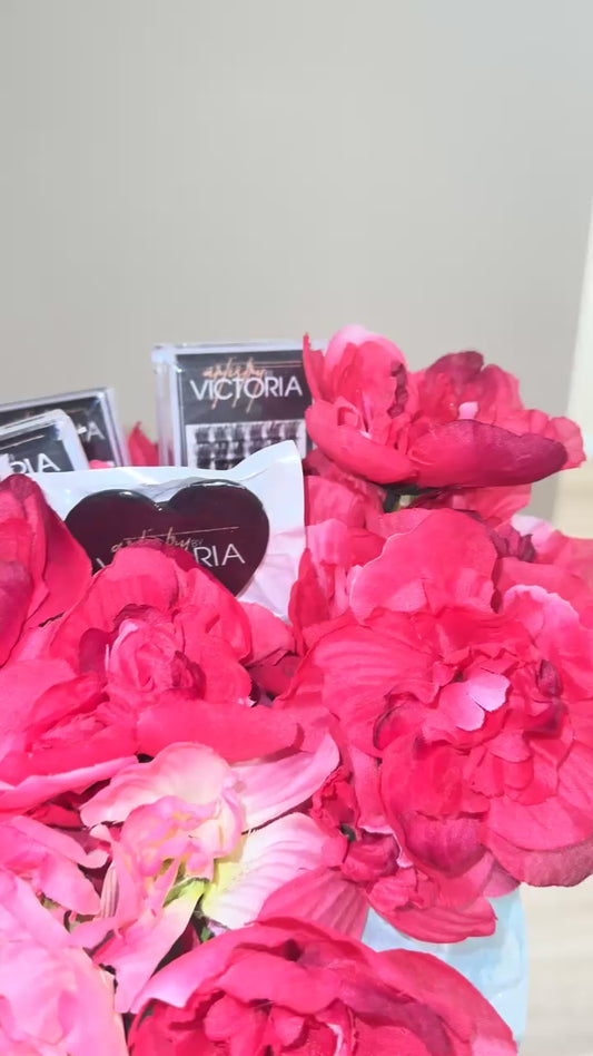 DIY LASH CLUSTER BOUQUET